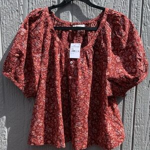 NWT Madewell Puff Short Sleeve V neck  Red Floral Top Size: L